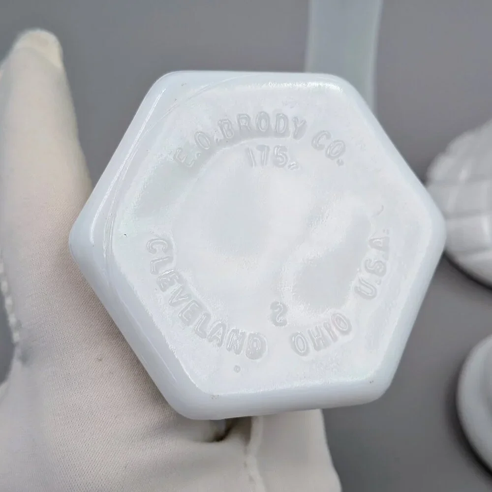 Sweet Collection of 6 Vintage Milk Glass Bud Vases |  Cottagecore Decor - Picture 6 of 13